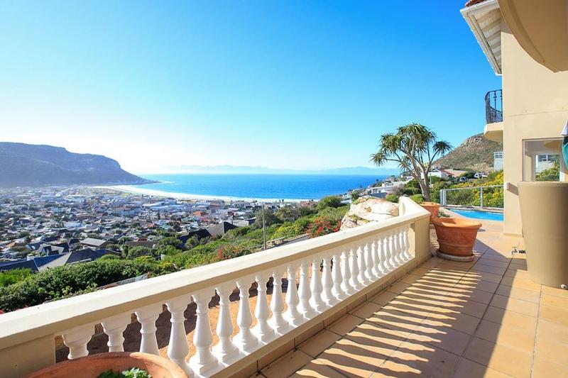 4 Bedroom Property for Sale in Fish Hoek Western Cape